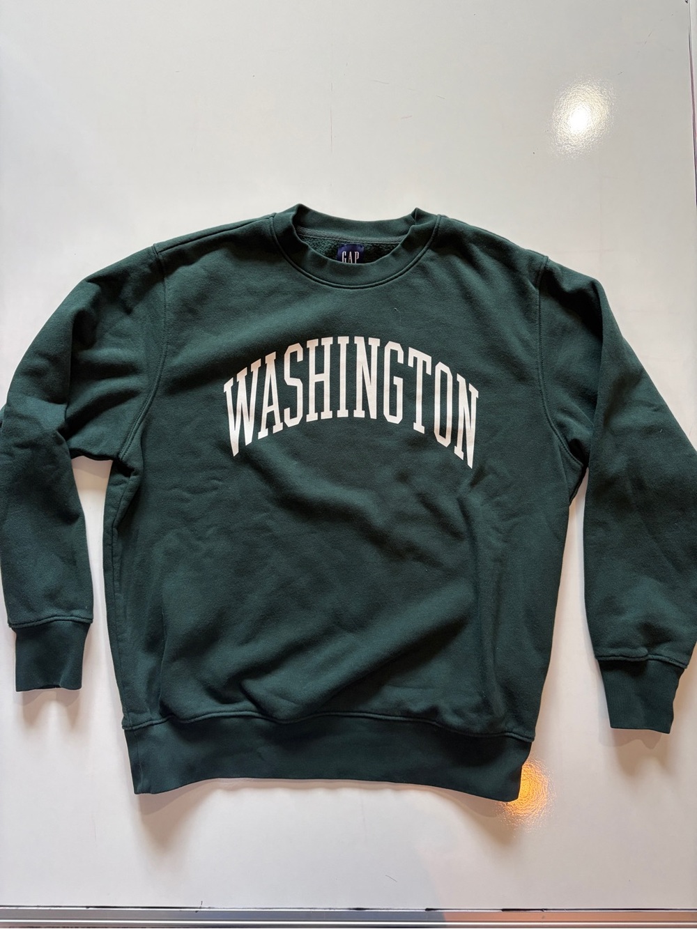 GAP VintageSoft Washington State Logo crewneck Sweatshirt Essex green unisex XS
